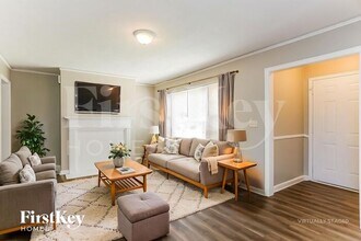 1924 Shirley St SW in Atlanta, GA - Building Photo - Building Photo