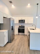 1978 Solomon St in Orange Park, FL - Building Photo - Building Photo