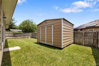 33 Kika De La Garza St in Edinburg, TX - Building Photo - Building Photo