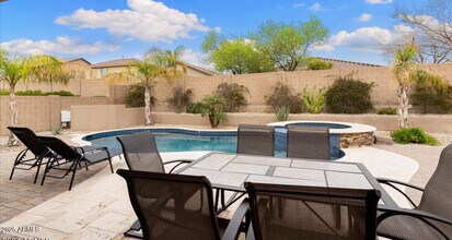 5412 W Fetlock Trail in Phoenix, AZ - Building Photo - Building Photo