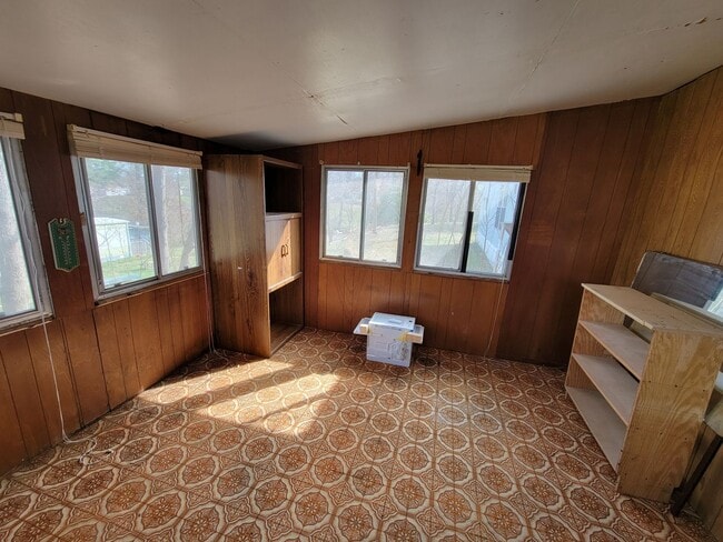 43 Georgetown Dr in Leicester, NC - Building Photo - Building Photo