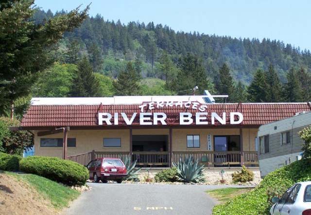 River Bend in Brookings, OR - Building Photo