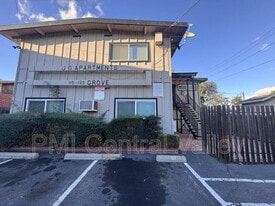 117 E Grove St in Stockton, CA - Building Photo