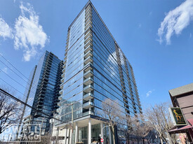 1520 N Dayton St, Unit 2 in Chicago, IL - Building Photo