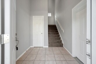 167 Binnacle Ct in Willis, TX - Building Photo - Building Photo