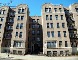 1575 Grand Concourse Apartments