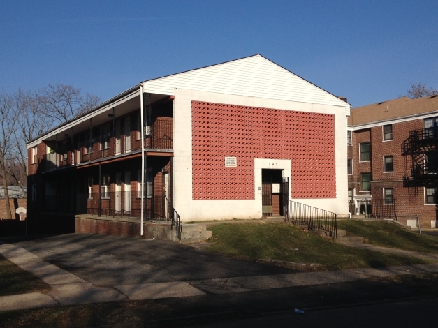 143 N Walnut St in East Orange, NJ - Building Photo