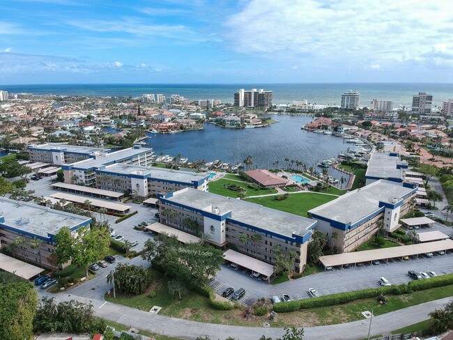 3351 Spanish Trail-Unit -109-B in Delray Beach, FL - Building Photo - Building Photo