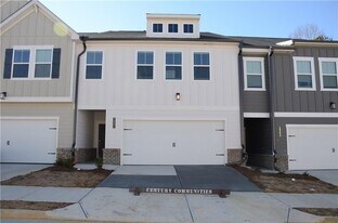 1331 Pt Pl Dr in Loganville, GA - Building Photo