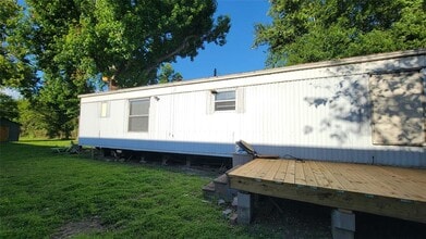 2021 Sandydale Ln in Houston, TX - Building Photo - Building Photo