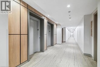 40 ESPLANADE Pl in Grimsby, ON - Building Photo - Building Photo