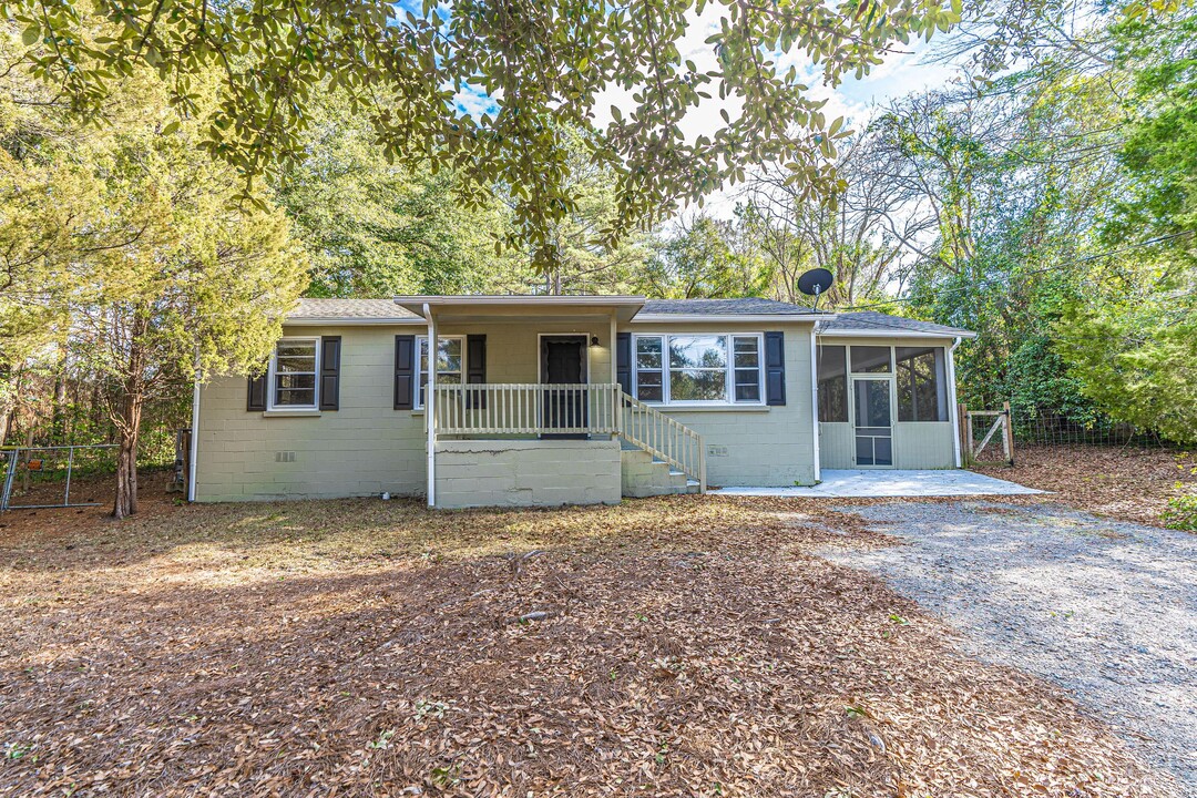 885 S Stephens St in Southern Pines, NC - Building Photo