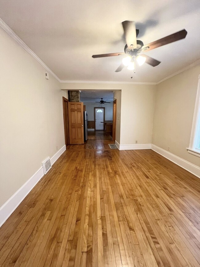 3336 N Bartlett Ave, Unit #1 in Milwaukee, WI - Building Photo - Building Photo