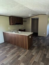 501 Westover Dr in Hartsville, SC - Building Photo - Building Photo