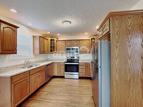 863 Orion Dr in Franklin, IN - Building Photo - Building Photo