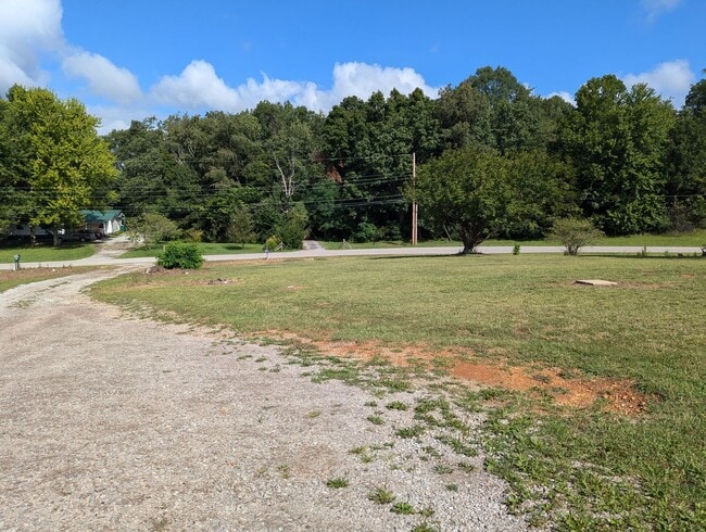 3789 Doe Run Rd in Elizabethtown, KY - Building Photo - Building Photo