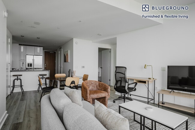 399 Fremont St, Unit FL10-ID1796 in San Francisco, CA - Foto de edificio - Building Photo