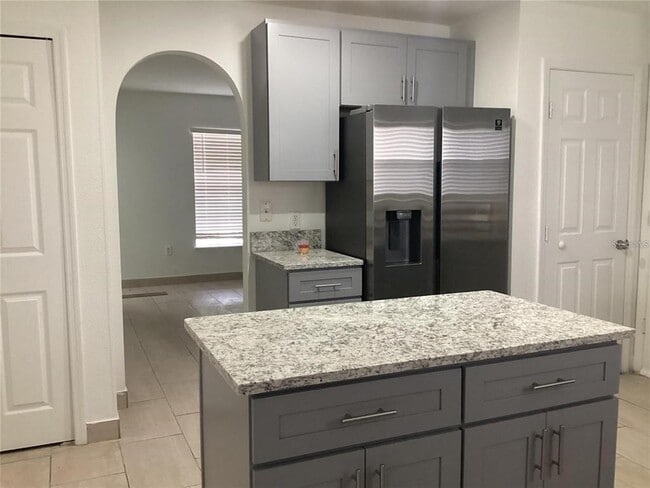 974 Derbyshire Dr in Kissimmee, FL - Building Photo - Building Photo