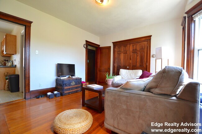 548 Washington St in Boston, MA - Building Photo - Building Photo