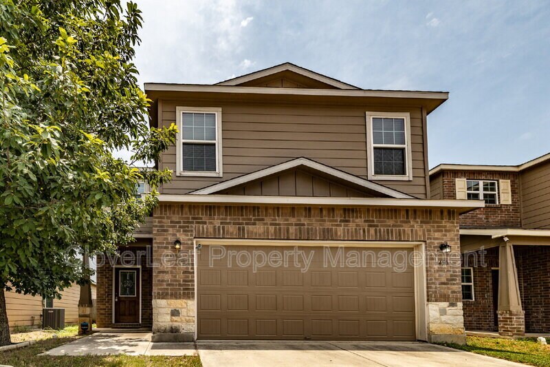 450 Harvest Point in Selma, TX - Building Photo