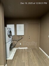 435 Redington St in Hanford, CA - Building Photo - Building Photo