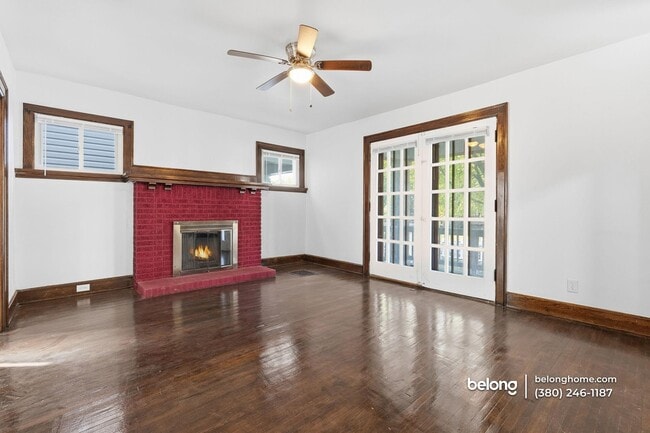 property at 904 Studer Ave