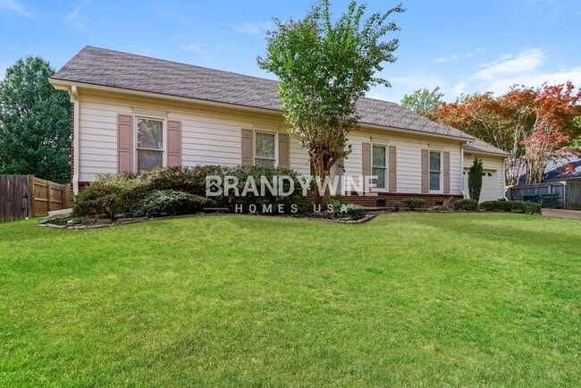 2795 Lanthorn Dr in Memphis, TN - Foto de edificio - Building Photo