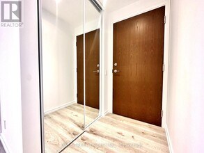 1000-1000 Portage Pkwy in Vaughan, ON - Building Photo - Building Photo