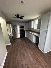 16 Richardson Ave in Marcus Hook, PA - Building Photo - Building Photo