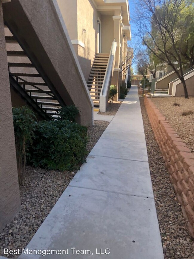 9330 W Maule Ave-Unit -#128 in Las Vegas, NV - Building Photo - Building Photo