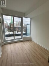 319-319 Jarvis St in Toronto, ON - Building Photo - Building Photo