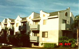 5260 S Huntington Dr Apartamentos