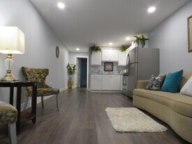 3233 Diplomat Dr, Unit 1