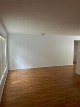8323 Tranquil Dr in Spring Hill, FL - Building Photo - Building Photo