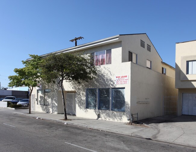 Arbor Vitae Apartments in Inglewood, CA - Building Photo - Building Photo