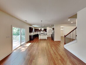 3021 Greenmont Cir in Belmont, NC - Building Photo - Building Photo