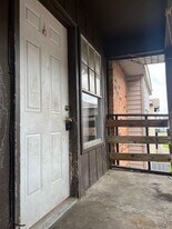 109 Meudon St in Duson, LA - Building Photo