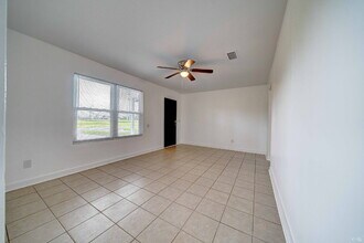 715 W 17th St in Lynn Haven, FL - Building Photo - Building Photo