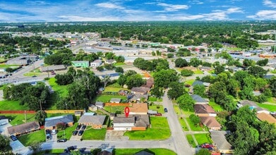 5747 Turtle Creek Rd in Houston, TX - Building Photo - Building Photo