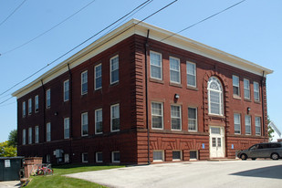 Shelly School Apartments in York, PA - Foto de edificio - Building Photo