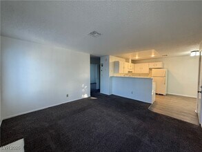 1856 Nebula Dr in Las Vegas, NV - Building Photo - Building Photo
