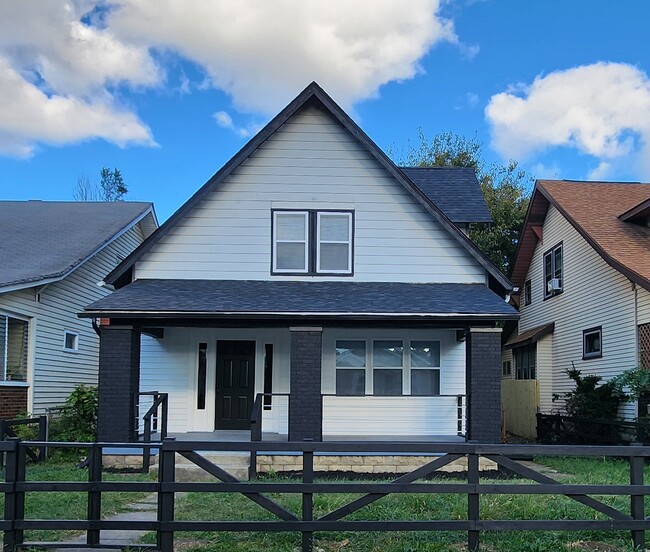 property at 261 N PERSHING AVE