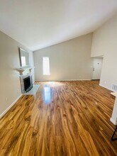 5042 Glide Dr in Davis, CA - Building Photo - Building Photo