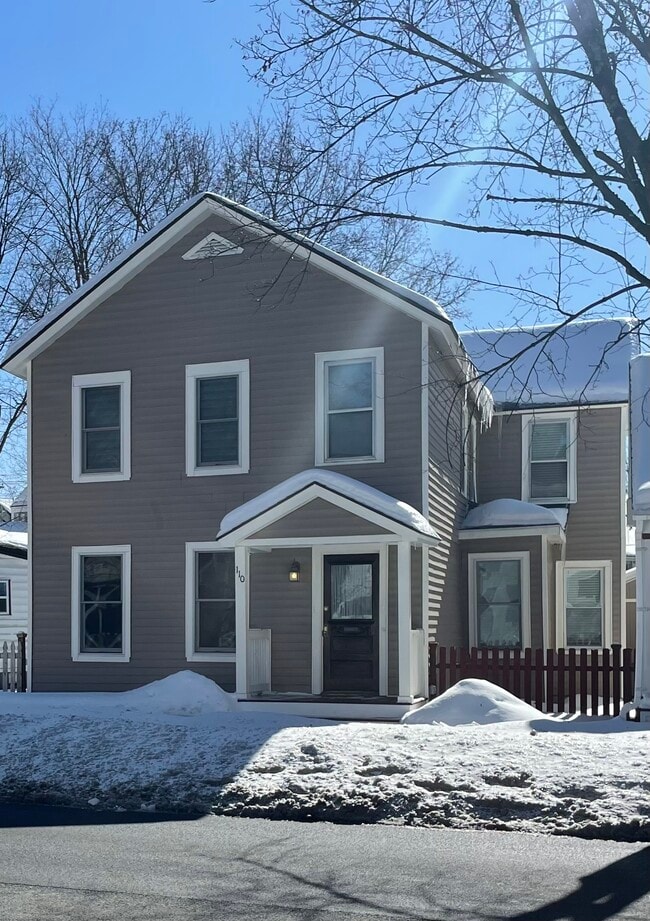 110 Van Dam St, Unit #2
