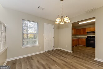 3447 Oak Leaf Ct in Rex, GA - Building Photo - Building Photo