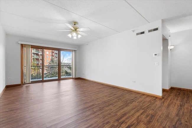 675 Pearson St in Des Plaines, IL - Building Photo - Building Photo