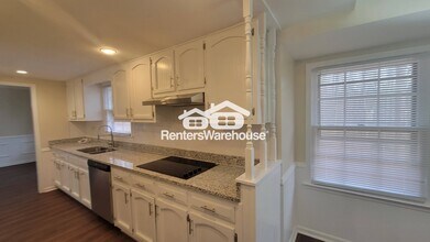 4360 Melanie Woods Dr in College Park, GA - Building Photo - Building Photo