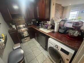 83 Waltham St, Unit 1 in Boston, MA - Foto de edificio - Building Photo