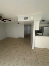5101 Pershing Ave, Unit 1 in Fort Worth, TX - Building Photo - Building Photo