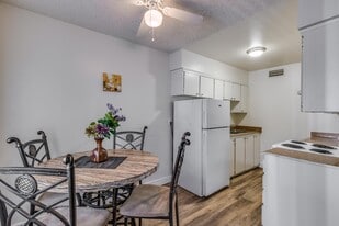 Pine Village in Las Vegas, NV - Building Photo